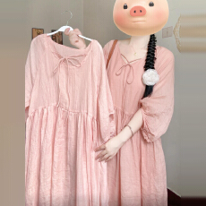 批发粉色宽松减龄休闲<b class='q'>连衣裙</b>子女夏季长裙2026新款简单大方高级感穿搭