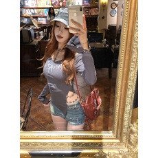 批发辣妹<b class='q'>不规则</b>下摆印花长袖t恤女夏季新款性感暗黑风修身短款上衣潮