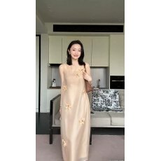 批发新中式立领背心立体花朵连衣裙子女装2026正流行巨好看夏季<b class='q'>新款</b>