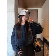 批发2025秋季新款韩系设计感拼接口袋半开扣百搭长袖牛仔衬衫上衣女潮