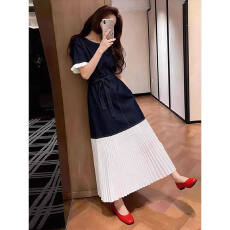 批发通勤短袖蓝色<b class='q'>牛仔</b>拼接白色连衣裙女夏季高级感独特漂亮<b class='q'>长裙</b>A字裙