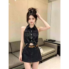 批发美式辣妹黑色<b class='q'>牛仔</b>套装女夏设计感小众无袖<b class='q'>衬衫</b>上衣高腰短裙两件套
