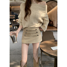 批发实拍~经典重工燕麦色毛呢半身短<b class='q'>裙</b>女小众扣眼设计A<b class='q'>字</b>包臀<b class='q'>裙</b>防走光