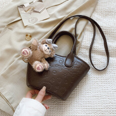 批发跨境韩版可爱涂鸦压花水桶包小众设计休闲<b class='q'>复古</b>时尚通勤单肩斜挎包