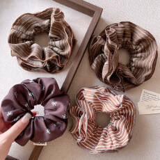 批发新款韩系东大门大肠发圈高级感气质头绳蓝松果小蛮腰绑马尾丸子头