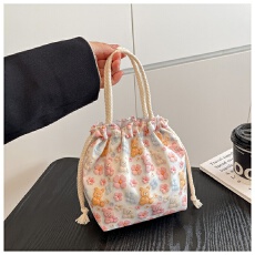 批发新款小清新手提包女生甜美高颜值大容量可爱通勤百搭尼龙布包批发