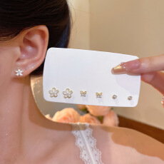 批发森系小清新锆石花朵耳钉女百搭简约气质养耳洞套装蝴蝶耳环耳<b class='q'>饰品</b>