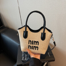 批发草编女包2025潮新款斜挎包田园手提编织托特包海边度假沙滩单肩包