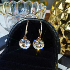 925银针爆闪水晶气质女神耳环2020新款潮韩国时尚百搭耳钉耳坠女