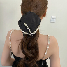 批发高级感缎面珍珠方巾大肠发圈女气质方形扎头发皮筋低马尾发绳头绳