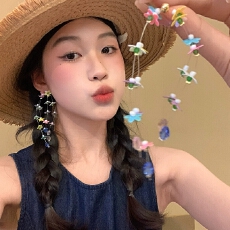 批发多巴胺花朵串珠流苏耳环女2026新款轻奢小众高级感度假风气质耳饰