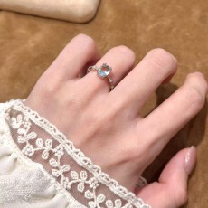 批发清冷感海蓝宝透明开口戒指轻奢小众高级感冷淡风时尚气质百搭指环