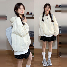 批发蓝色薄款防晒衣外套女夏季2025年新款户外运动宽松连帽冲锋衣上衣