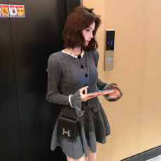 批发2025新款灰色针织毛衣<b class='q'>连衣裙</b>子女秋冬季清冷富家千金穿搭套装短裙