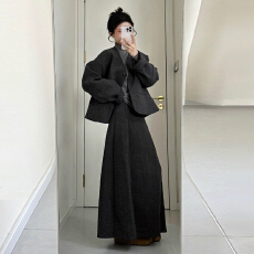 批发韩系一整套深冬穿搭毛呢<b class='q'>西装外套</b>打底衫半身裙高级感好看三件套<b class='q'>女</b>