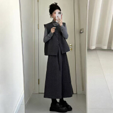 批发巨好看的秋季新款穿搭一整套韩系<b class='q'>灰色</b>马甲打底衫阔腿裤休闲三件套