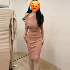 批发纯欲风辣妹性感斜肩修身包臀长裙2025年秋冬季温柔风超好看<b class='q'>连衣裙</b>