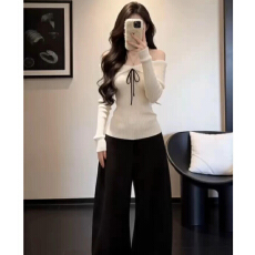 批发白色一字肩针织衫毛衣女秋冬季2026新款独特漂亮修身内搭打底上衣