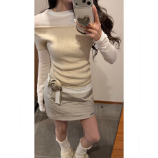 批发2026超火穿搭一整套长袖<b class='q'>T</b><b class='q'>恤</b>叠穿一字肩短袖针织上衣半身裙套装女