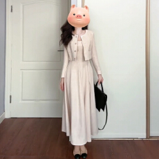 批发小香风粉色套装连衣裙子女春季2026新款法式千金高级感<b class='q'>礼服</b><b class='q'>长裙</b>