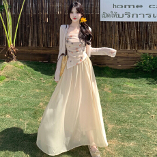 批发绿色长袖不规则连衣裙子女春秋2026年新款早秋季设计感两三件套装