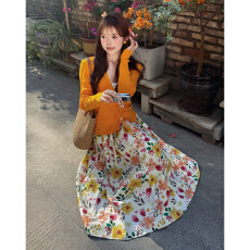 批发法式碎花连衣裙子女早春季2026新款韩系巨好看多巴胺穿搭套装<b class='q'>长裙</b>