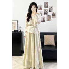 批发早春独特漂亮法式套装连衣裙子女夏2026新款超火巨好看<b class='q'>长裙</b>一整套