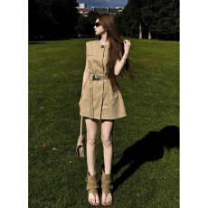 批发2025新款法式气质无袖背心工装连衣裙子女<b class='q'>夏</b>季小个子a字收腰短裙