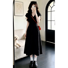 黑色荡领无袖连衣裙子女夏季2026新款法式高级感特别漂亮掐腰长裙