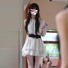 批发法式复古千金风<b class='q'>蕾丝</b>拼接挂脖连衣裙女气质收腰显瘦重工a字<b class='q'>短裙</b>