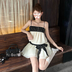 批发法式千金风波点吊带连衣裙女夏季2026新款设计感绝美收腰显瘦短裙