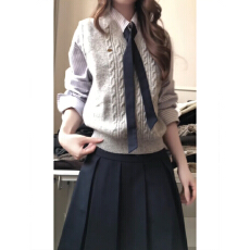 批发学院风穿搭连衣裙女2026新款早秋小个子韩系衬衫马甲叠穿三件<b class='q'>套装</b>