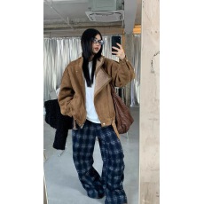 批发2025秋冬季新款高级感羊羔毛皮毛一体厚外套女士机车皮夹克上衣