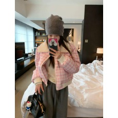 批发通勤宽松翻领设计粉格纹撞色款保暖长袖羽绒服外套女