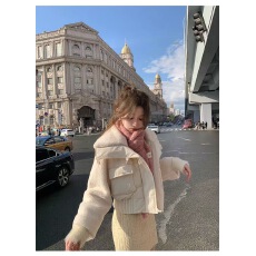 批发八盖pinky piggy 莫奈熊熊 米色短款羽绒服女高领羊羔毛拼接外套