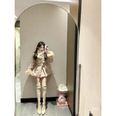 批发两只水仙 英剧小魔女财阀千金风斗篷披风羽绒内胆毛呢外套