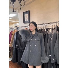 批发辛迪Amore冬季新款细闪亮片双排钻扣中长夹羽绒狐狸毛外套女