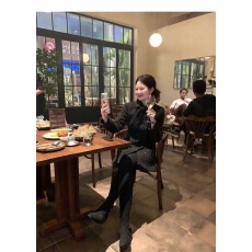 批发WHMT韩系翻领小香风毛呢大衣女冬季新款十三行保暖中长款羽绒外套