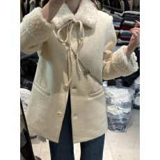 批发韩版羊毛羊绒外套羽绒内胆女2025<b class='q'>冬</b>季新款巨好看百搭小个子短外套