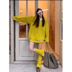 批发韩系拉链针织开衫+口袋半裙+<b class='q'>袜套</b>