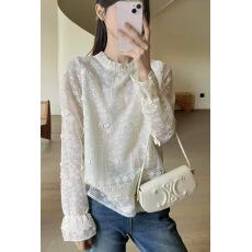 批发白色喇叭袖蕾丝内搭打底衫春装女款2026年新款风情万种上衣高级感