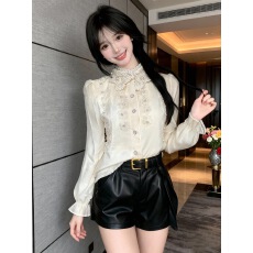 宫廷风轻奢蕾丝花朵钉珠衬衫女装秋冬半高领减龄甜美打底内搭上衣