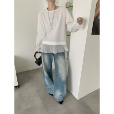 批发欧洲站2026早春白色长袖下摆花边打底韩系百搭减龄小衫