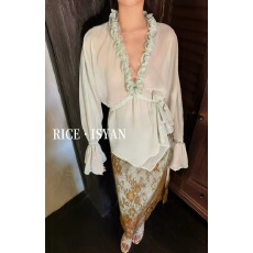 批发2026春季新款<b class='q'>韩版</b>洋气时尚氛围感V领蕾丝拼接宽松<b class='q'>衬衫女</b>