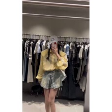 批发韩国东大门春<b class='q'>夏</b>新款时尚立领薄款防晒外套女宽松长袖抽绳短款上衣