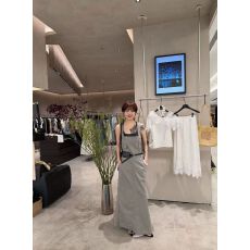 批发韩系工装背带裙女夏季新款开叉设计感宽松可调节中长直筒<b class='q'>牛仔</b>裙子