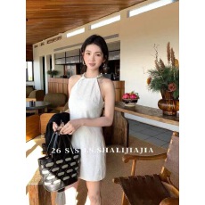 批发新款公主风纯色高腰挂脖<b class='q'>连衣裙</b>女修身显瘦气质背心裙