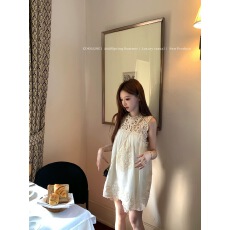 批发COOLLINE林子熙 恋恋仲夏 绝美茶歇系列 两色重工蕾丝<b class='q'>拼接</b><b class='q'>连衣裙</b>
