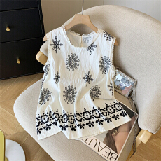 批发实拍◆蕾丝边韩版复古国风印花无袖马甲<b class='q'>衬衫</b>女设计感显瘦上衣