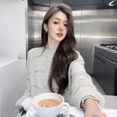 批发AI图打底长袖针织衫女<b class='q'>冬</b>季时尚重工亮片套头毛衣慵懒风软糯上衣